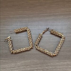 Elegant Gold Square Hoop Earrings